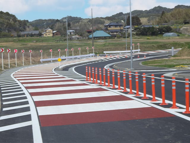 路面のすべり止め